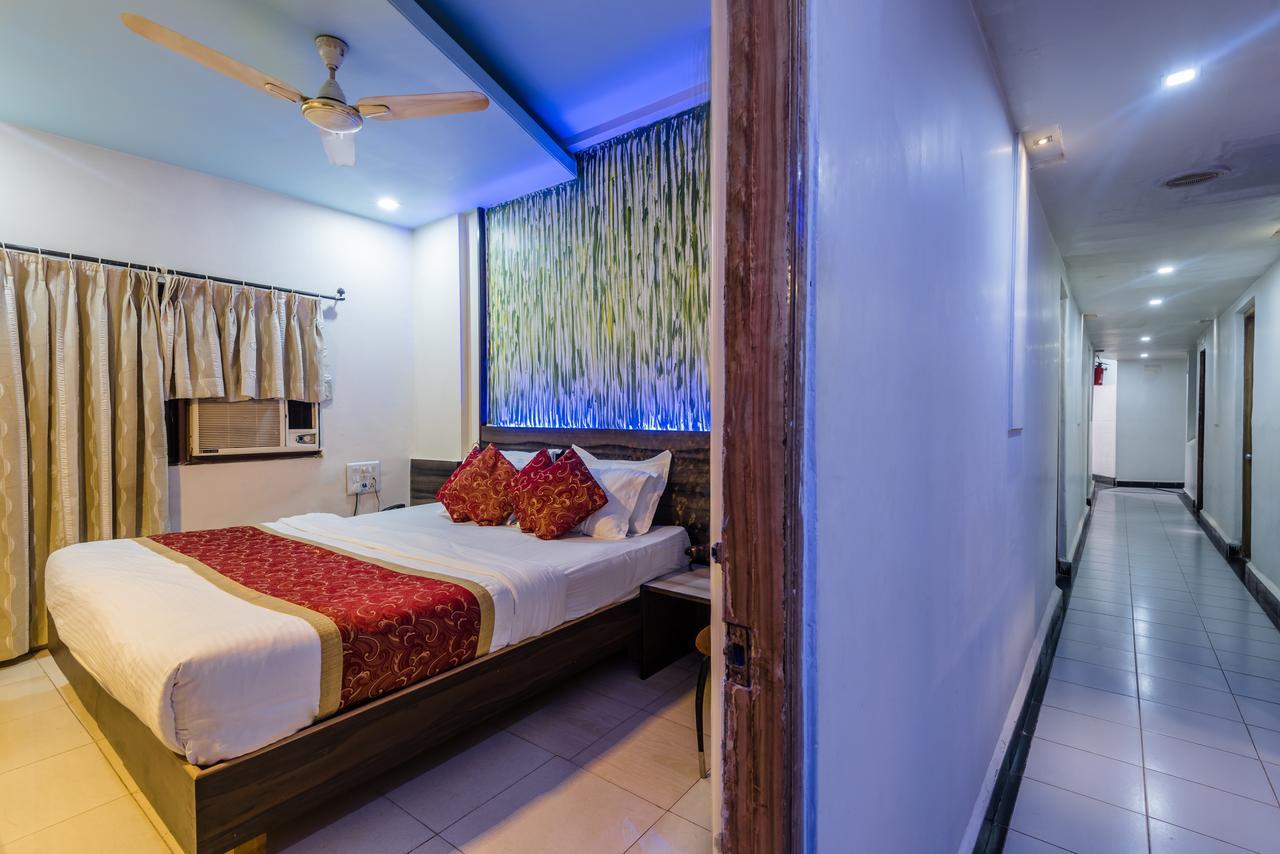 Hotel Panchratna Panvel Kültér fotó