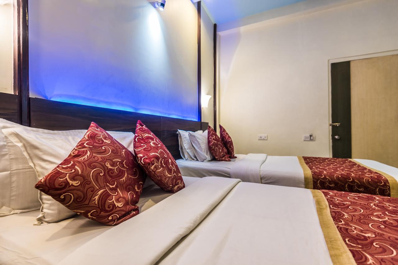 Hotel Panchratna Panvel Kültér fotó