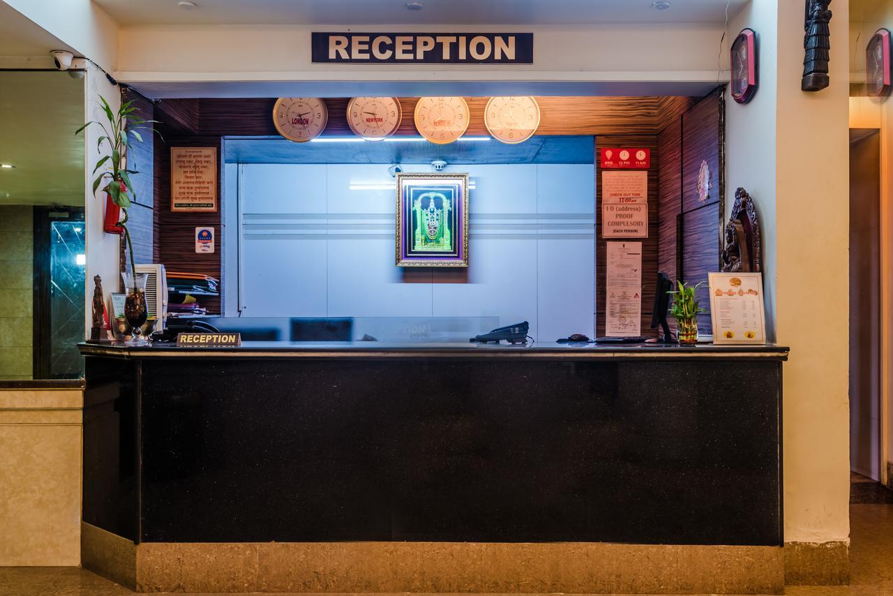 Hotel Panchratna Panvel Kültér fotó